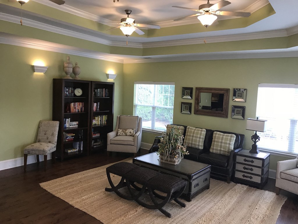 Goshen Crossing Apartments, 121 Goshen Commercial Park Drive, Rincon